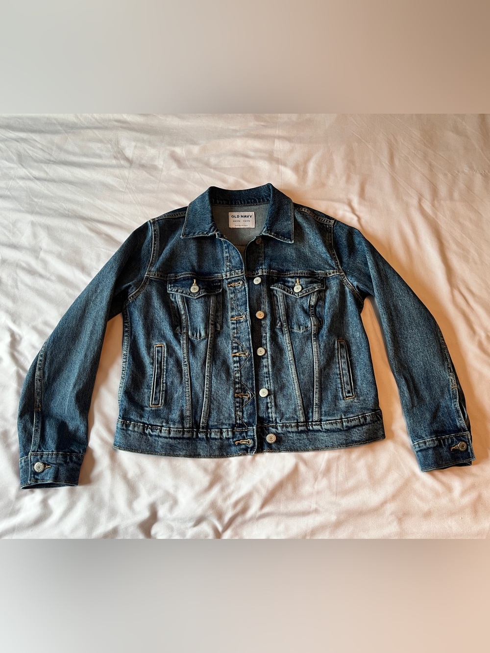 Old Navy Dark Wash Denim Jacket – Petite Small – Excellent Condition